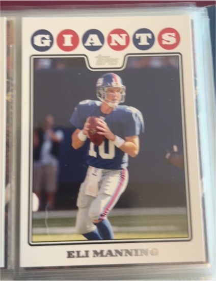 2008 Topps #21 Eli Manning — front