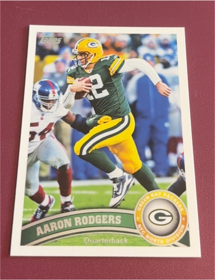 2011 Topps #1 Aaron Rodgers — front