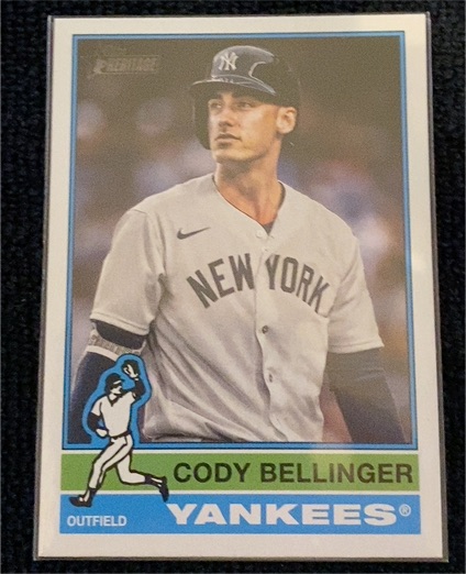 2025 Topps Heritage Chrome #129 Cody Bellinger — front