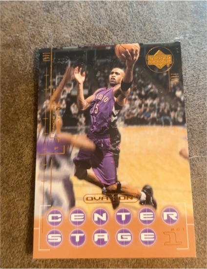 2000-01 Upper Deck Ovation #CS5 Vince Carter Center Stage — front