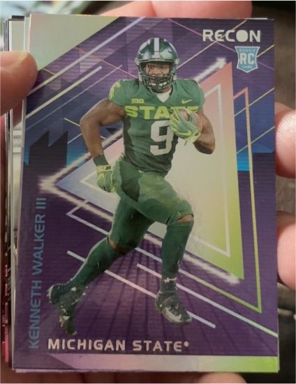 2022 Panini Chronicles Draft Picks Recon #18 Kenneth Walker III — front