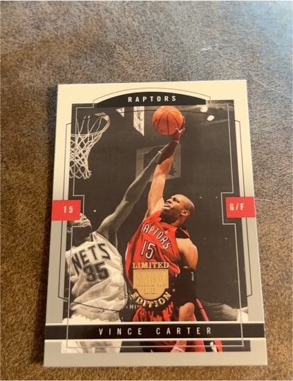 2003-04 Skybox Limited Edition #40 Vince Carter — front