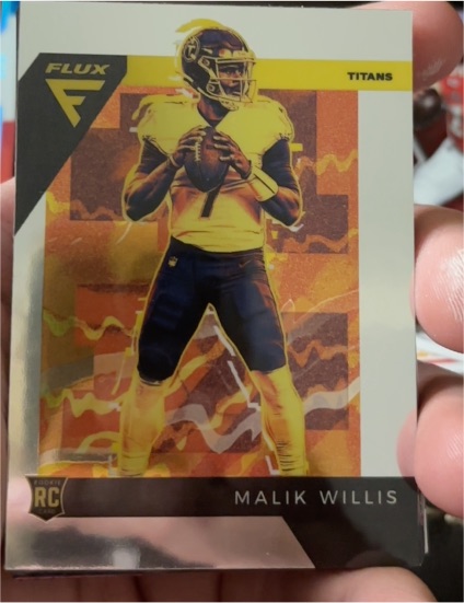 2022 Panini Chronicles Flux Rookies #FX-3 Malik Willis — front