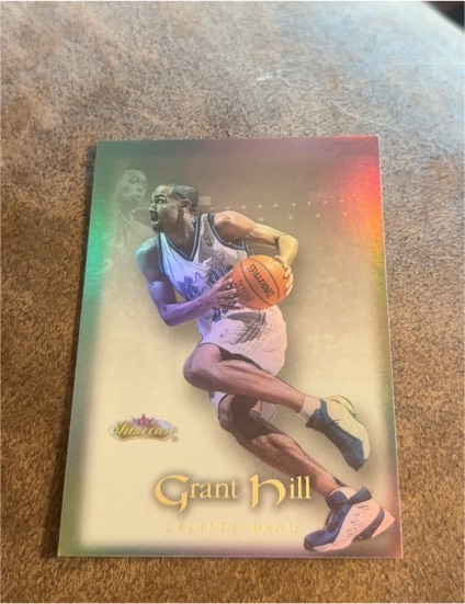 2000-01 Fleer Showcase #86 Grant Hill — front