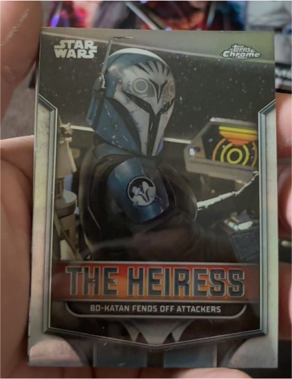 2024 Topps Chrome Star Wars #TH-7 Bo-Katan Fends Off Attackers The Heiress — front