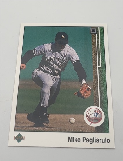 1989 Upper Deck #569 Mike Pagliarulo — front