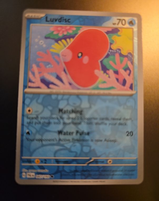 2023 Pokémon TCG Paldea Evolved #047 Luvdisc — front
