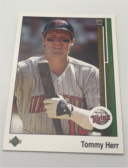 1989 Upper Deck #558 Tommy Herr — front