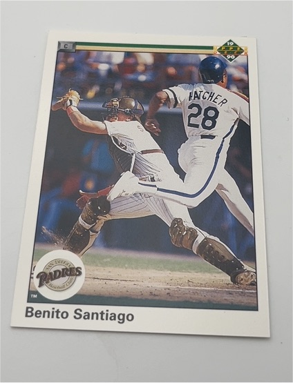 1990 Upper Deck #325 Benito Santiago — front