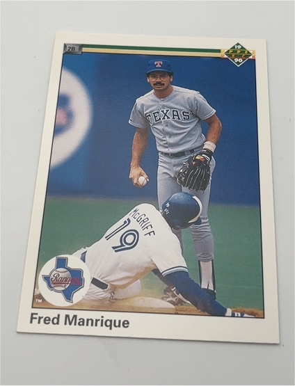 1990 Upper Deck #392 Fred Manrique — front