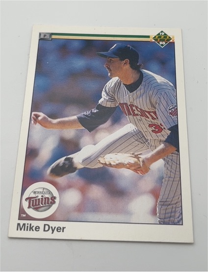 1990 Upper Deck #374 Mike Dyer — front
