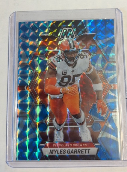 2023 Panini Mosaic #51 Myles Garrett — front