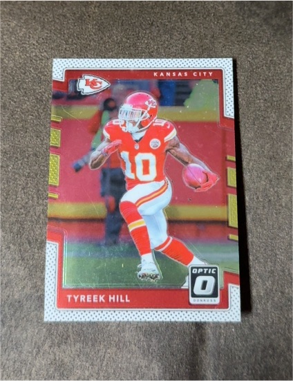 2017 Panini Donruss Optic #85 Tyreek Hill — front