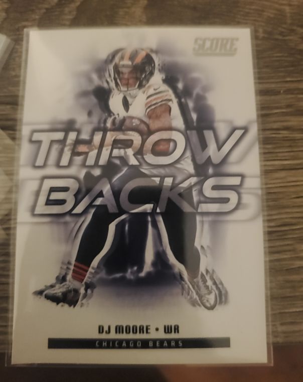 2025 Panini Score #20 DJ Moore — front