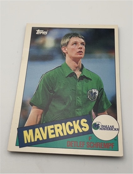 1992-93 Topps #73 Detlef Schrempf — front