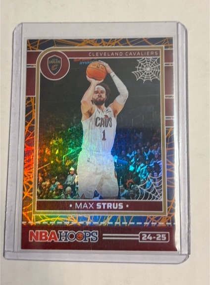 2024-25 Panini NBA Hoops #24-25 Max Strus — front
