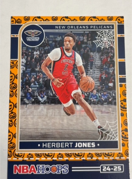 2024-25 Panini Haunted Hoops #182 Herbert Jones — front