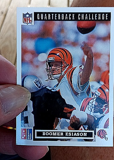 1991 Domino's Quarterbacks #4 Boomer Esiason — front