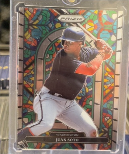 2022 Panini Prizm Stained Glass #SG-2 Juan Soto — front