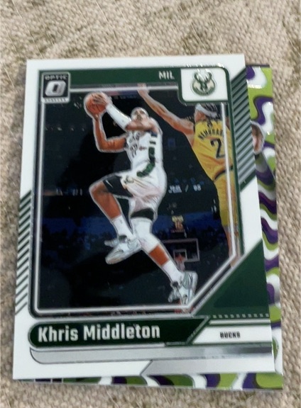 2024-25 Panini Donruss Optic #177 Khris Middleton — front