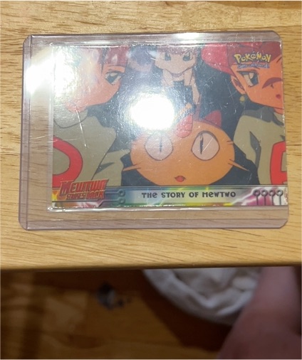 1998 Topps Pokemon #24 The Story of Mewtwo — front