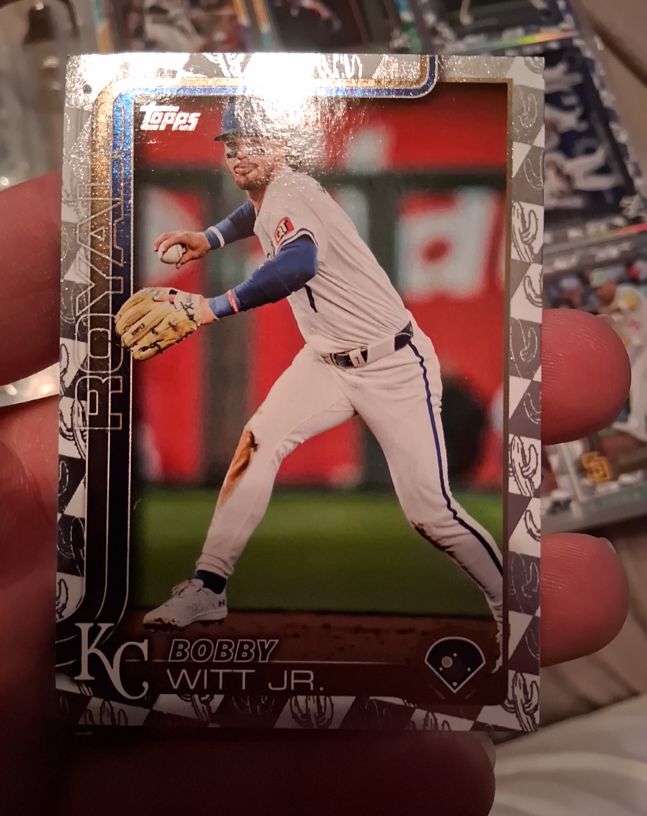 2025 Topps Series 1 #100 Bobby Witt Jr. — front