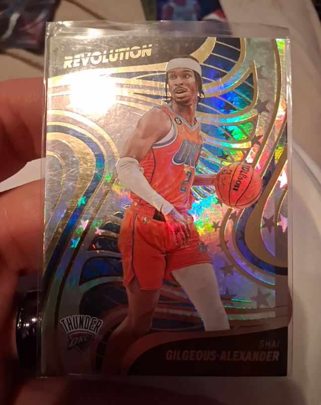 2022-23 Panini Revolution #41 Shai Gilgeous-Alexander — front