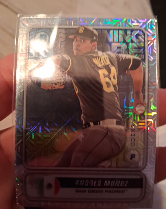 2024 Bowman Chrome Prospects Mojo Refractor #BCP-31 Carlos Munoz — front