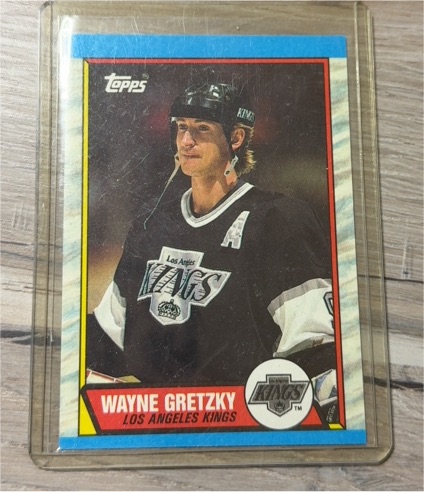 1989-90 Topps #156 Wayne Gretzky — front