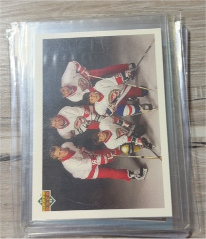 1991-92 Upper Deck #SP1 Glasnost on Ice Brett Hull/Wayne Gretzky/Valeri Kamensky — front