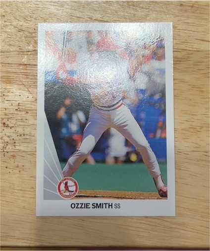 1990 Leaf #142 Ozzie Smith — front