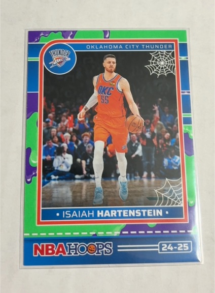 2024-25 Panini Haunted Hoops #53 Isaiah Hartenstein — front