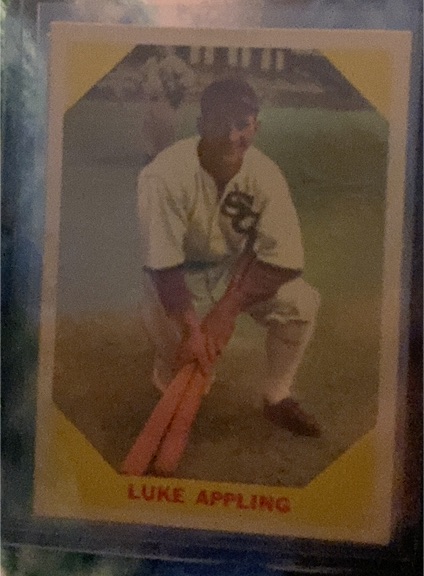 1960 Fleer Baseball Greats #27 Luke Appling — front