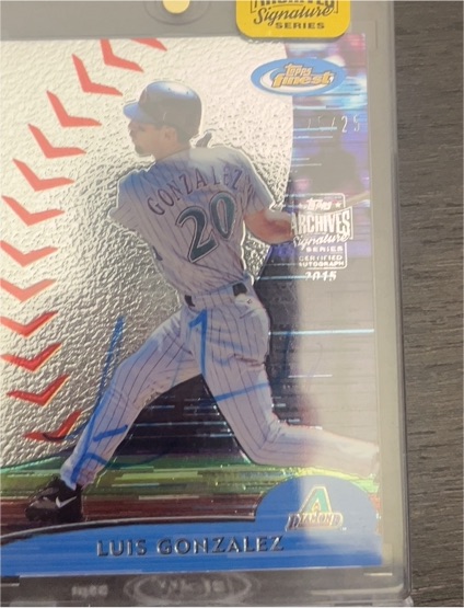 2000 Topps Finest #74 Luis Gonzalez Refractor — front