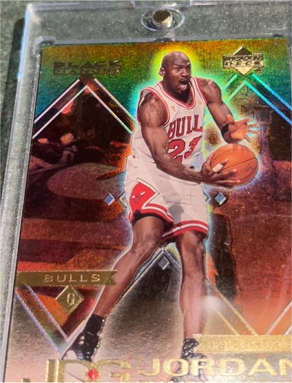 1999 Michael Jordan Topps Chrome B1 (Back to Back) Bulls — front