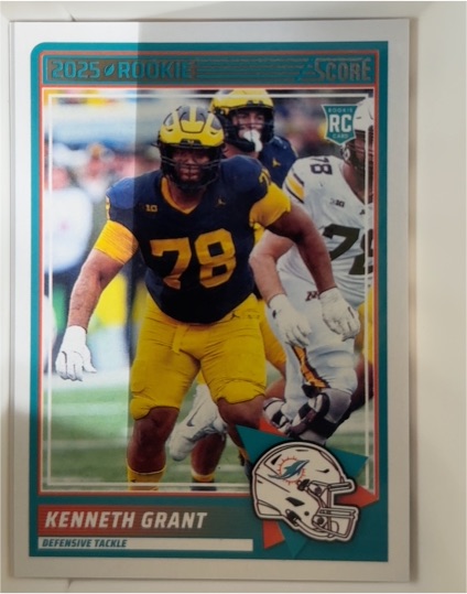 2025 Panini Score #33 Kenneth Grant Rookie — front