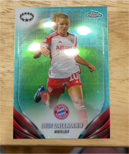 2023-24 Topps Chrome UEFA Women's Champions League #12 Linda Dallmann — front