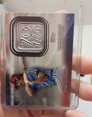 2021 Topps Commemorative 70th Anniversary Logo Patch #T70P-MS Mike Schmidt — front