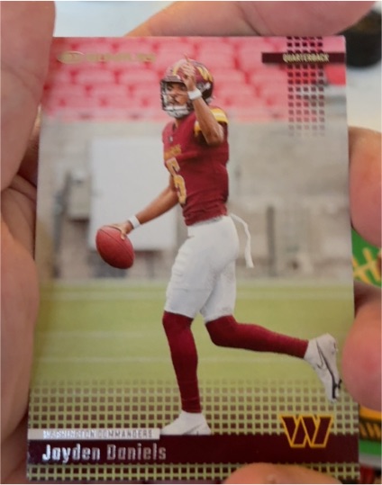2024 Panini Donruss Retro 2004 #22 Jayden Daniels — front