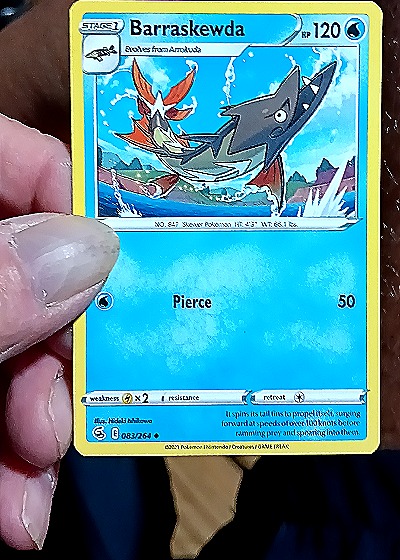 2021 Pokémon Sword & Shield Fusion Strike #083 Barraskewda — front