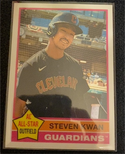 2025 Topps Heritage #475 Steven Kwan — front