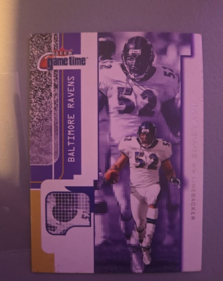2001 Fleer Game Time #5 Ray Lewis — front