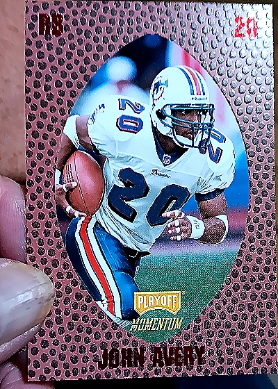 1998 Playoff Momentum #201 John Avery — front