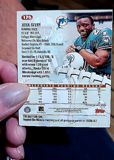 1999 Topps #176 John Avery — back