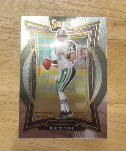 2024 Panini Select Concourse #12 Brett Favre — front