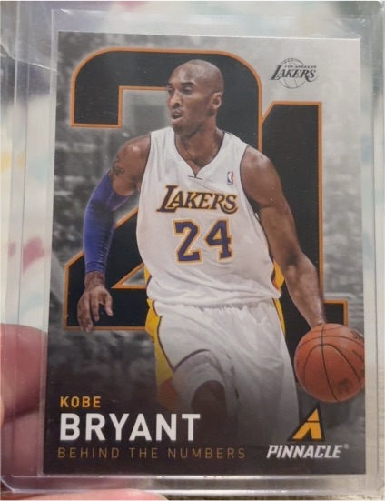 2013-14 Pinnacle #3 Kobe Bryant Behind the Numbers — front