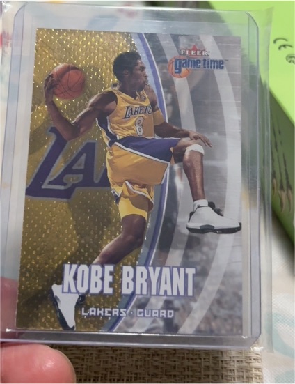 2000-01 Fleer Game Time #3 Kobe Bryant — front