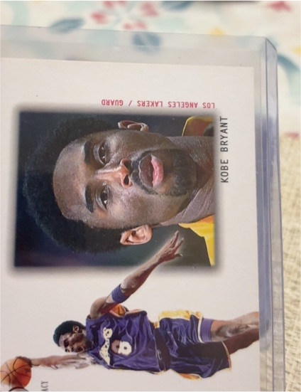 2000-01 Fleer Legacy #10 Kobe Bryant — front
