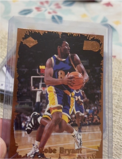 1999 Collector's Edge Rookie Rage #RR-46 Kobe Bryant — front