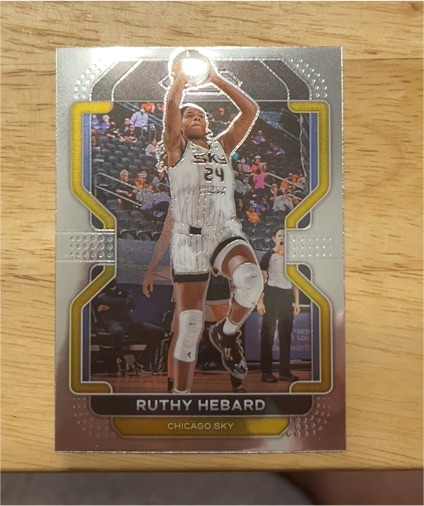 2022 Panini Prizm WNBA #4 Ruthy Hebard — front